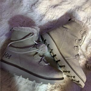 Helly Hansen Women's Beige Winter Boots